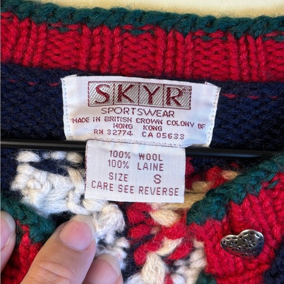 Vintage SKYR 100% Wool Sweater Cardigan Red Silver Heart Buttons Size Small - Picture 2 of 5
